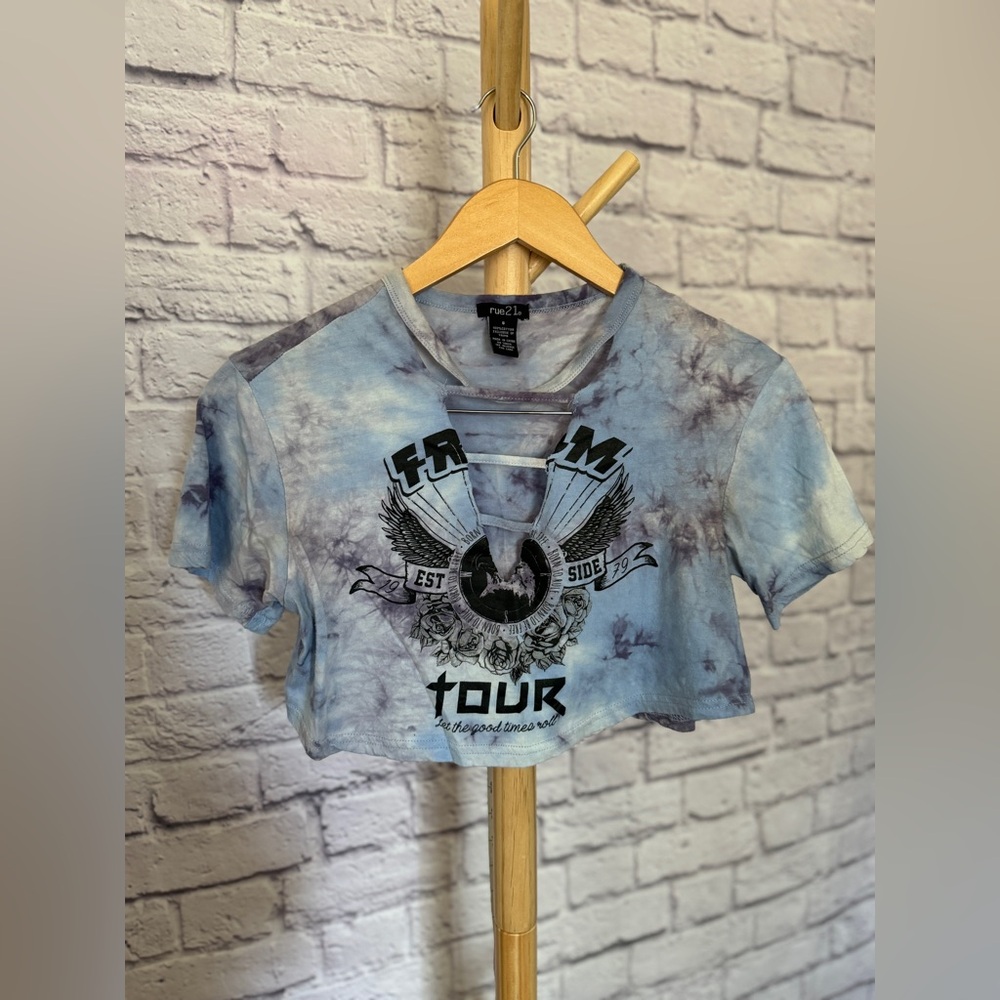 Cropped band tee - Picture 3 of 16